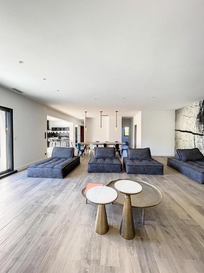 Villa 400M2 Piscine Interieure Tres Calme Agde Dış mekan fotoğraf