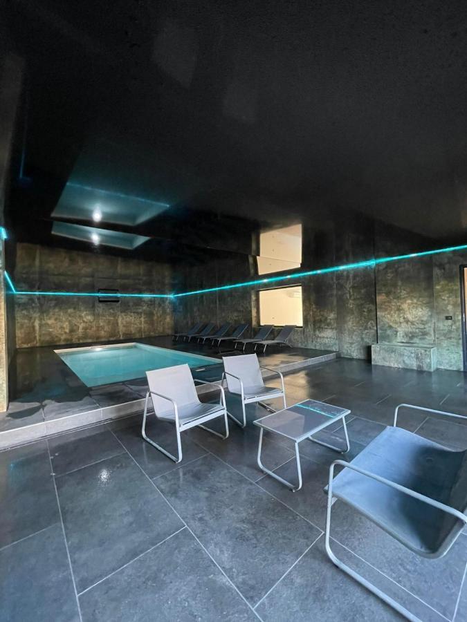 Villa 400M2 Piscine Interieure Tres Calme Agde Dış mekan fotoğraf